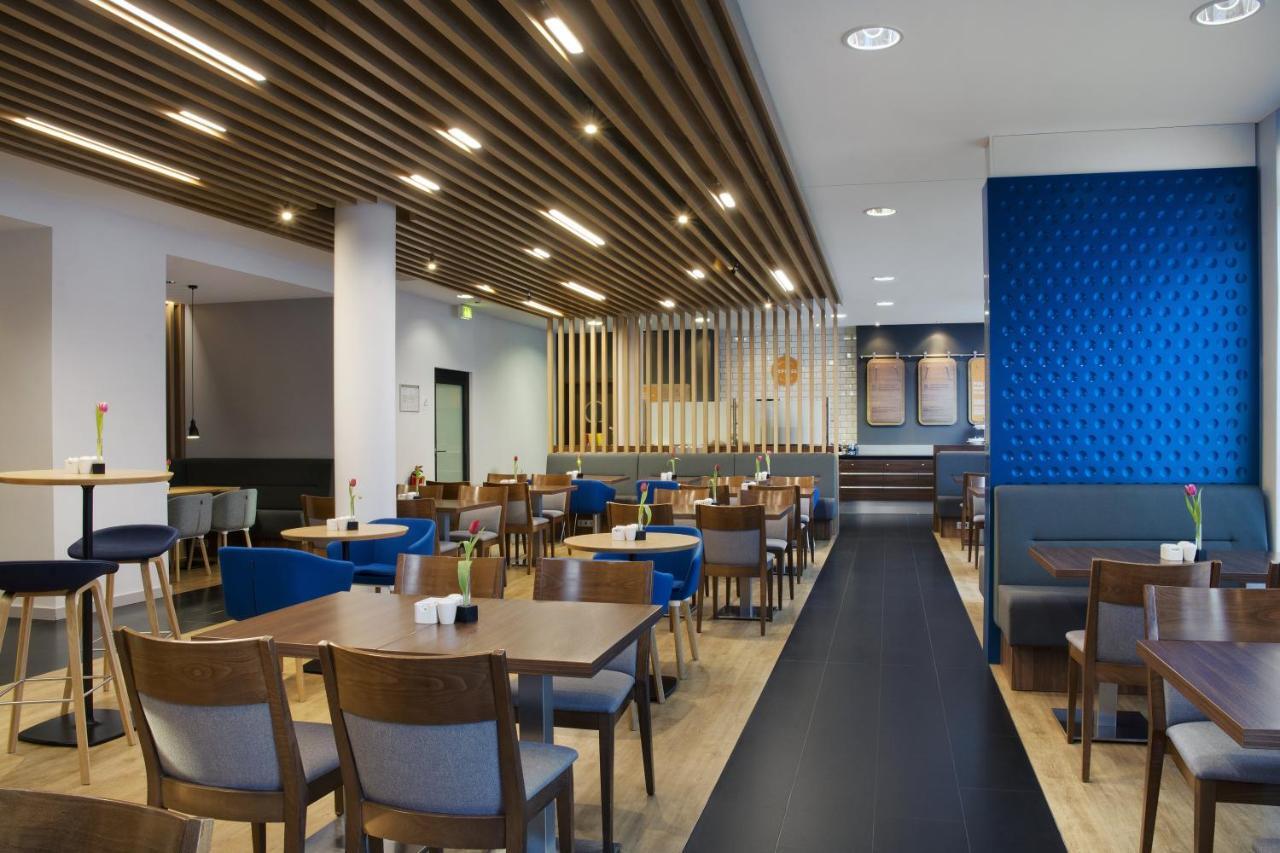 Holiday Inn Express Stuttgart Airport, An Ihg Hotel Leinfelden-Echterdingen Exterior photo